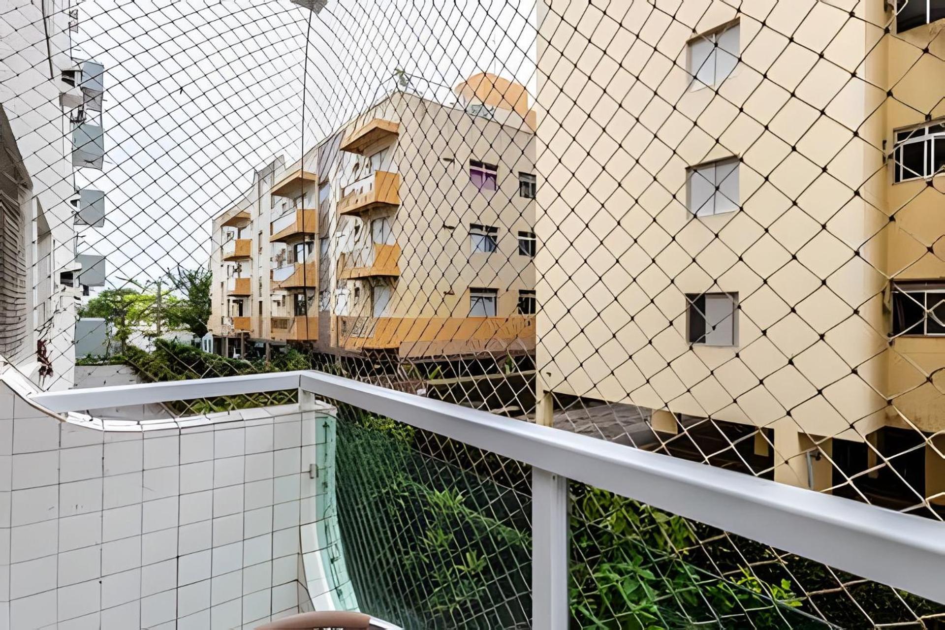 Apto Na Enseada Excelente Localizacao, 500M Da Praia, Garagem, Ar Condicionado Portaria 24 Horas Guarujá Extérieur photo